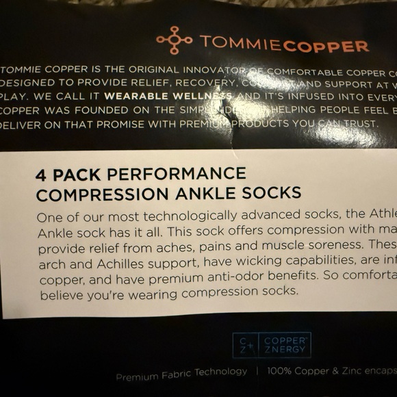 Tommie Copper Men’s Ankle Compression Socks Size 9-11.5 - Picture 2 of 2